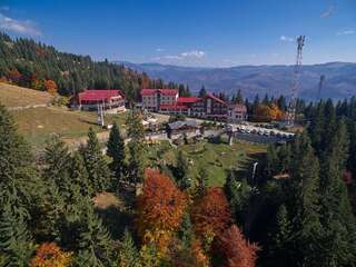 Отель Complex Turistic Alpina Blazna Sant Şanţ-0